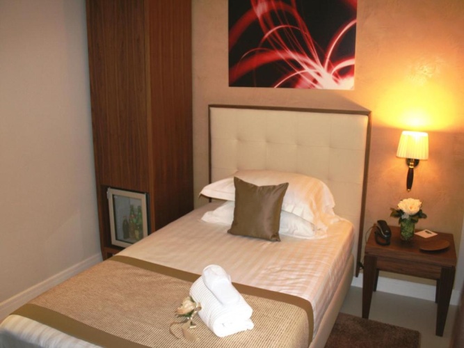 Standard Single room