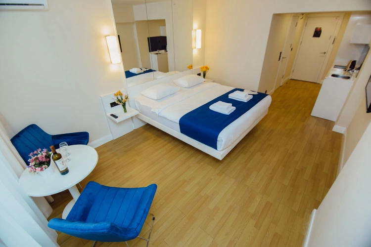 Standard Double room with balcony and with city view