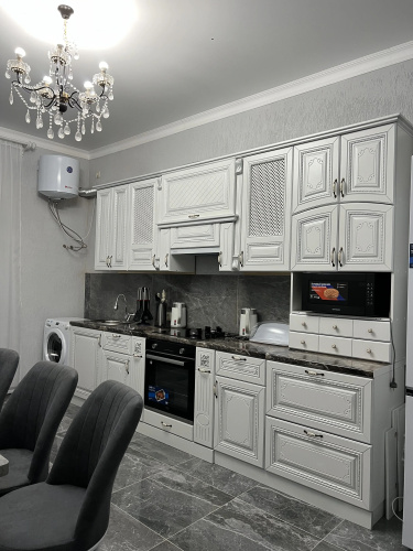 V Suhume Guest House