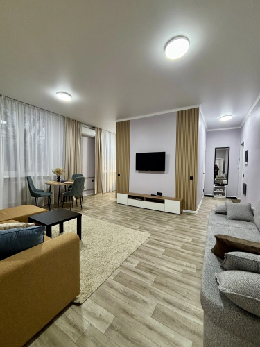 Stolichny Stil Flat
