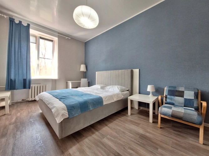 2 Bedrooms Quintuple Apartment with courtyard view