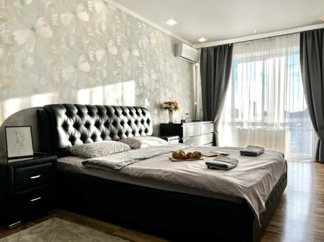 Фотография номера квартиры Квартира 3 Комнатная Около Ривьеры