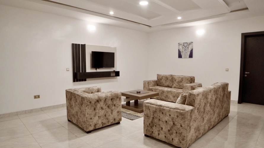 1 Bedroom Apartment with balcony and with view