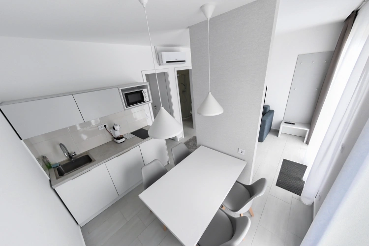 1 Bedroom Apartment with balcony