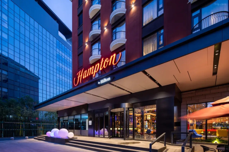Hampton by Hilton Beijing Guomao CBD Hotel