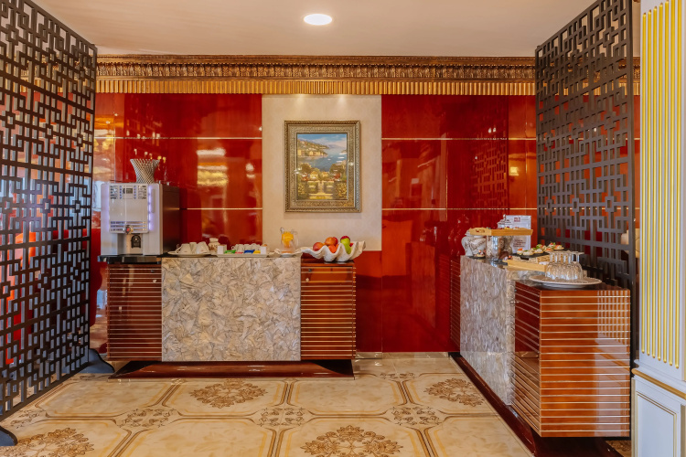 Hotel Monicca Collection Suites & Residences
