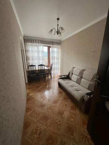 V Gagrakh Flat