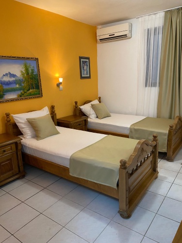 Economy Twin room