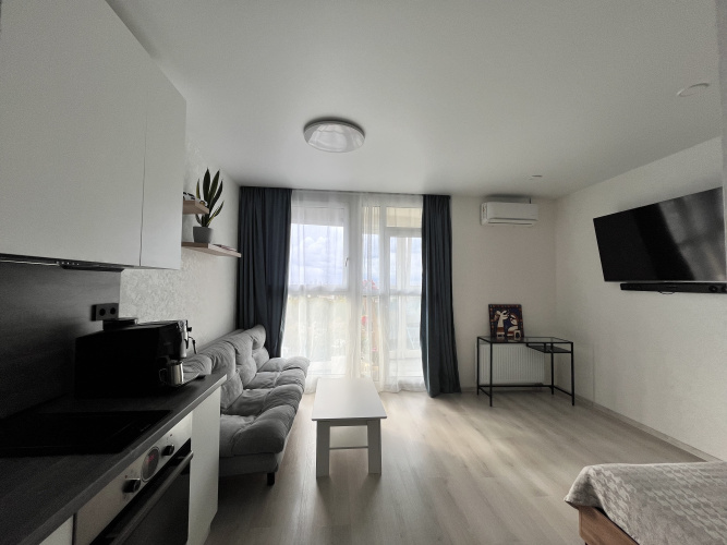 Miami V Minsk Mir Flat