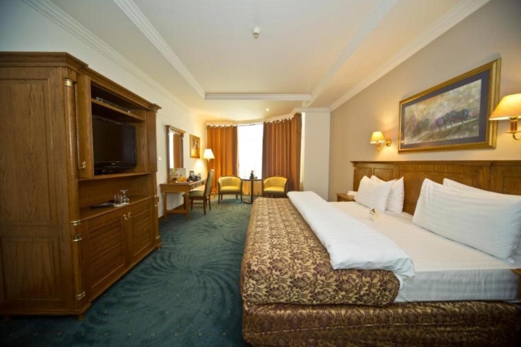 Hotel Bristol Amman photo 30