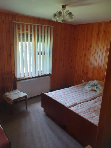 2 Bedrooms Sextuple Apartment