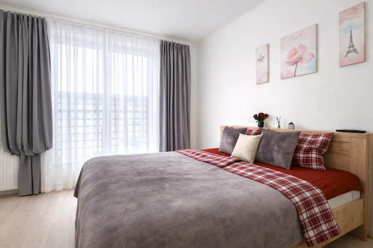 Фотография номера квартиры 1-комн. апартаменты в ЖК "Новин" с большой кроватью