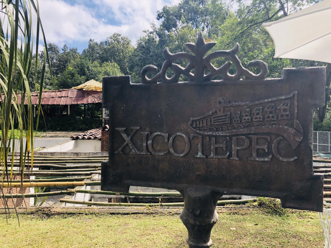 El Capricho Rotamundos Hotel