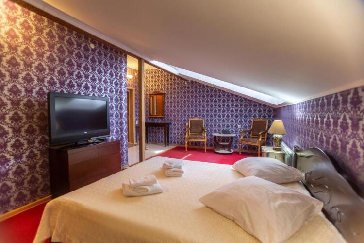 Фотография номера гостиницы Корниловъ