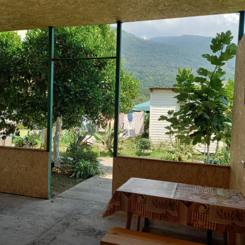 Mari Guest house