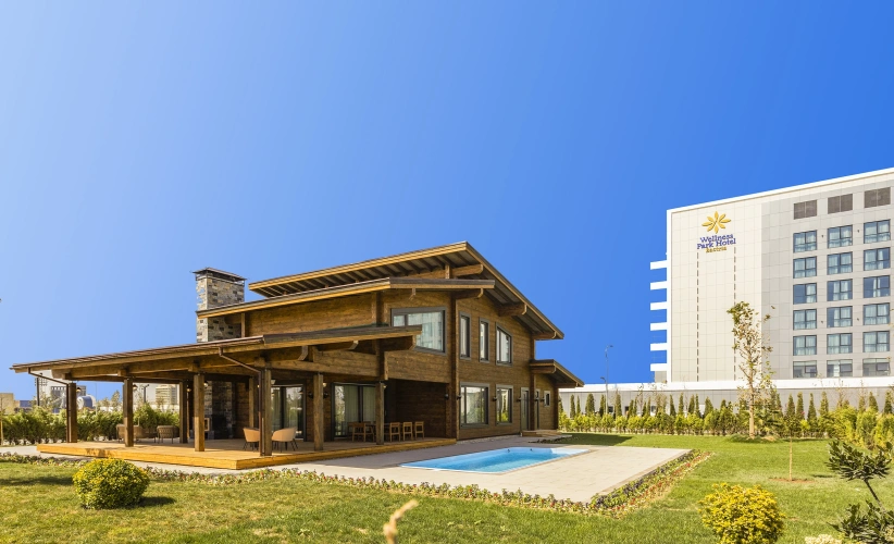 4 Bedrooms Grand Villa