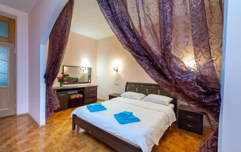2 Bedrooms (Azure Building) Double Apartment