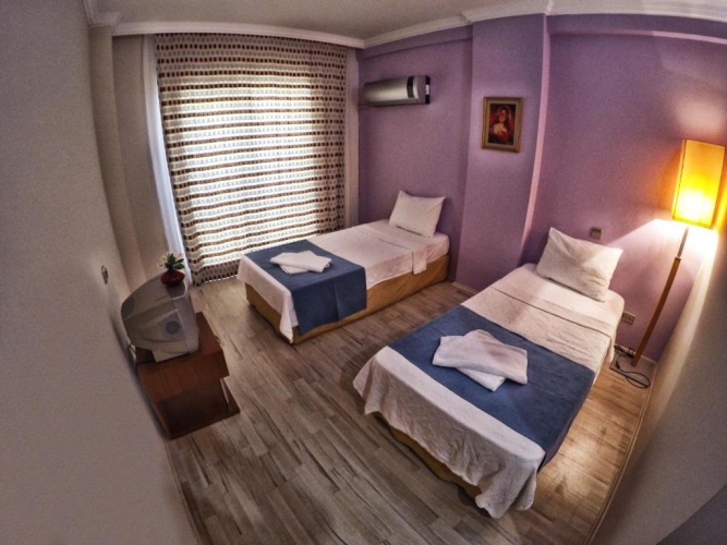 Quadruple Suite