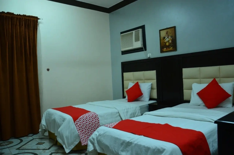 Standard Triple room with view
