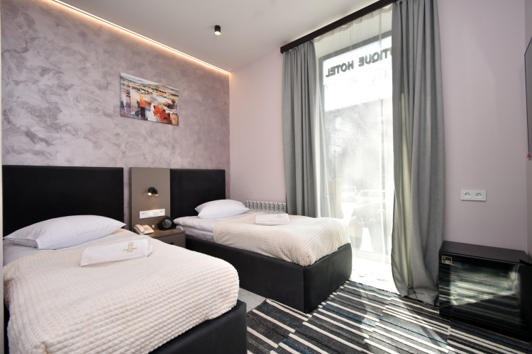 Superior Twin room
