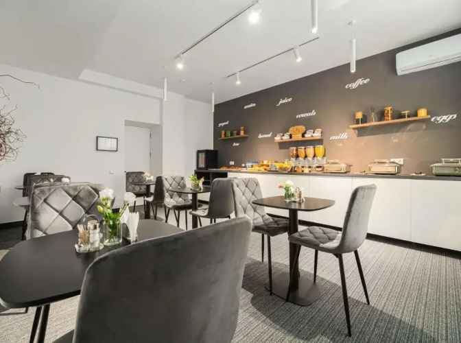 TA Collection Hotel