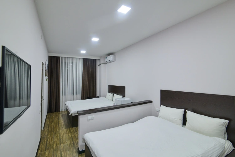 Double Suite