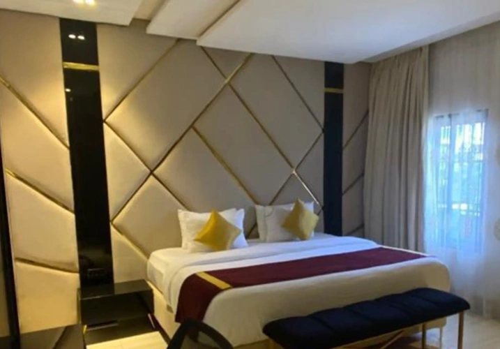 Standard room with view