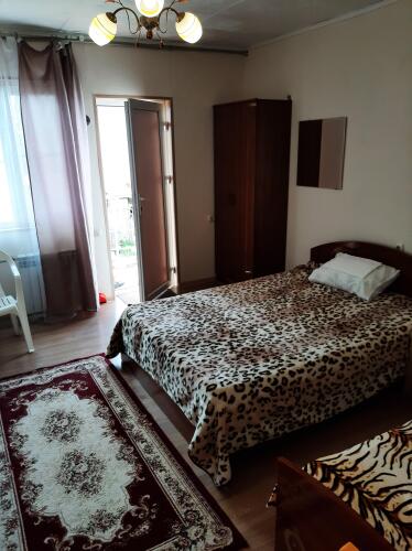 Фотография номера гостевого дома Запад