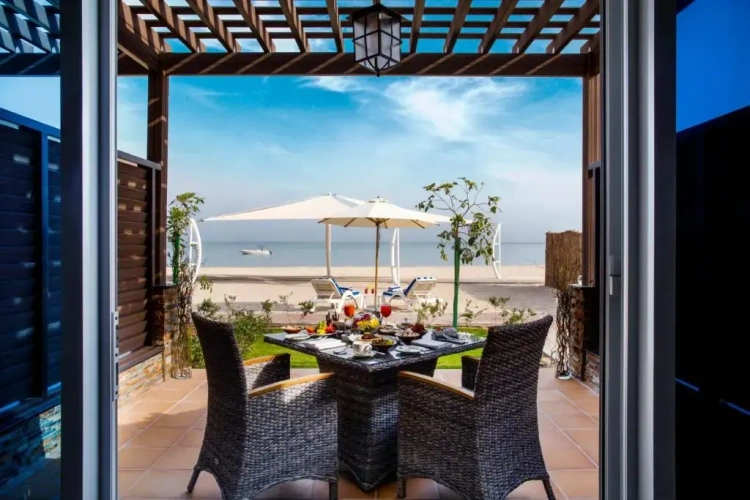 Premium Chalet beachfront