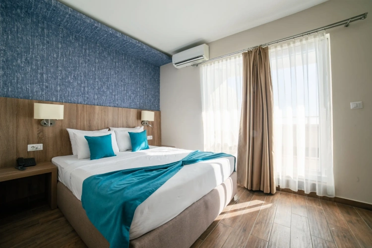 Suite with balcony and with sea view