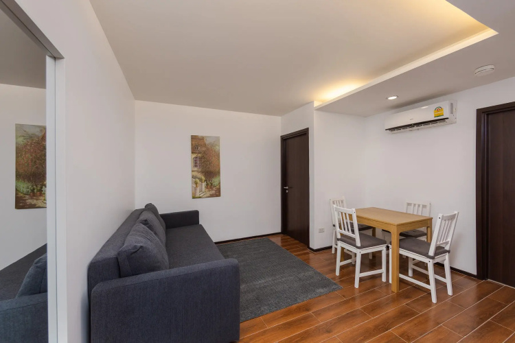 Suite Sangir Rawai Beachfront Title Condo Apartments