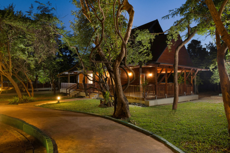 Occidental Paradise Dambulla Hotel