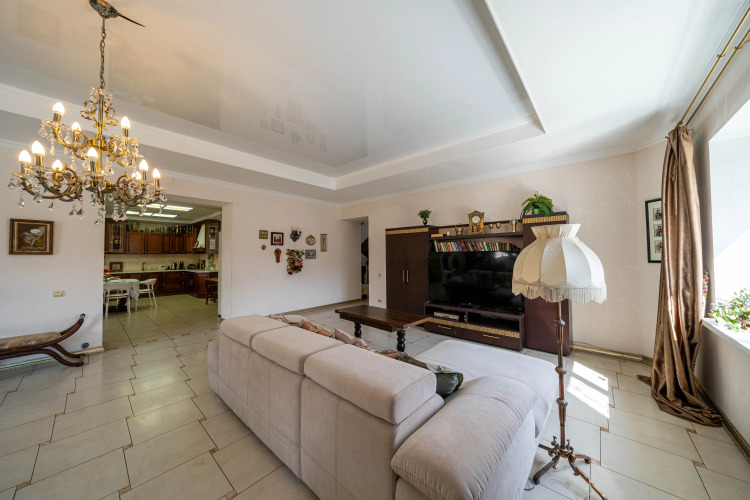 Фотография номера Коттеджа Частный дом Большой уютный коттедж с баней