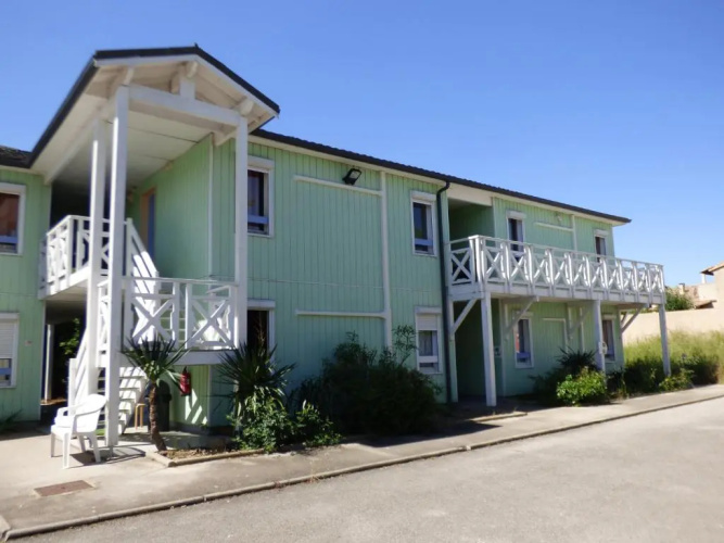 Senator Floreal Hotel