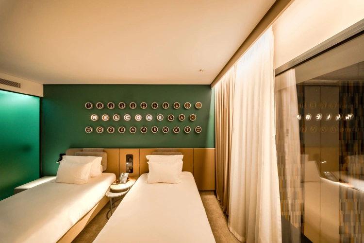 Deluxe Twin room