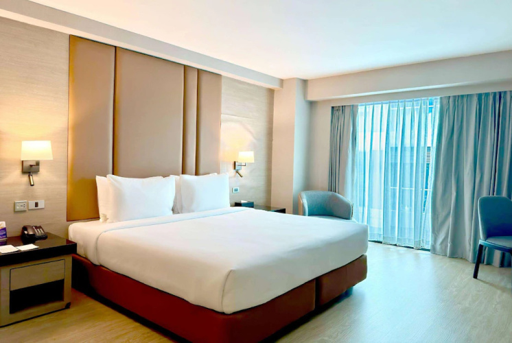 Executive Double room with city view