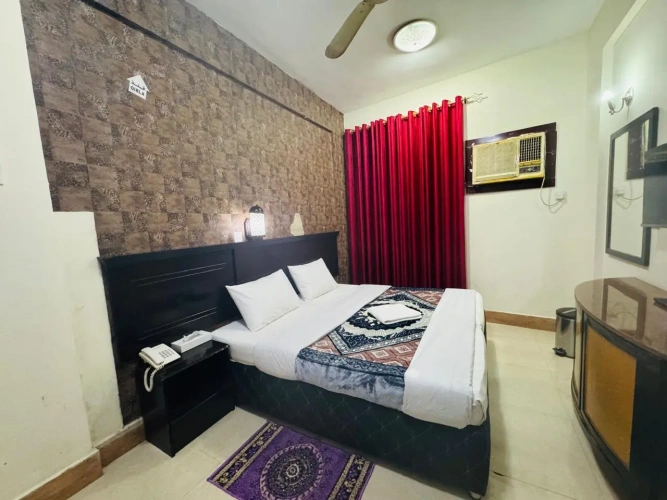 Standard Double room with balcony and with city view