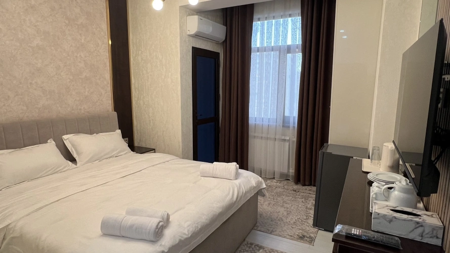 Standard Double room with courtyard view