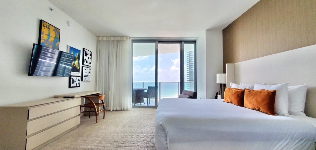 3 Bedrooms Apartment with balcony