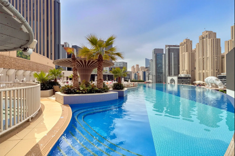 Marriott 1BR with Dubai Marina View Apartments