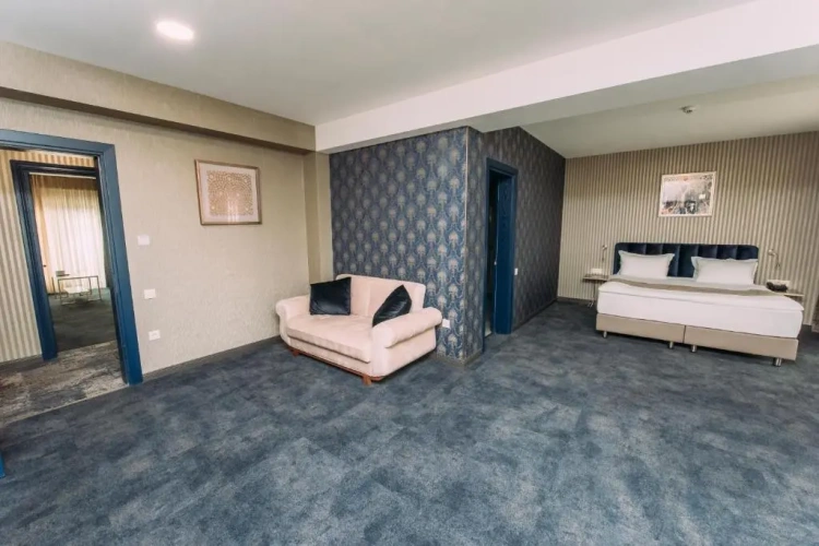 Superior Suite with balcony and with view