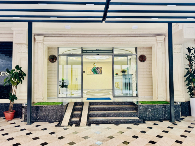 Novza Palace Hotel
