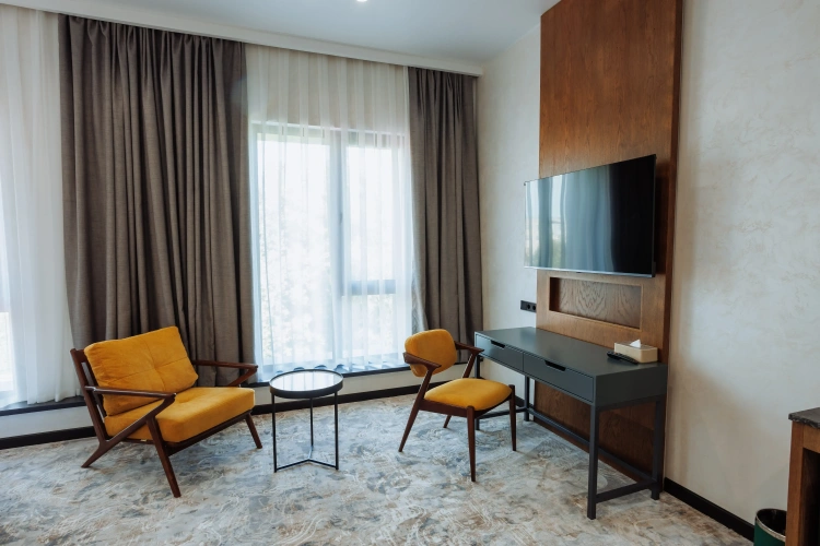 Double Suite
