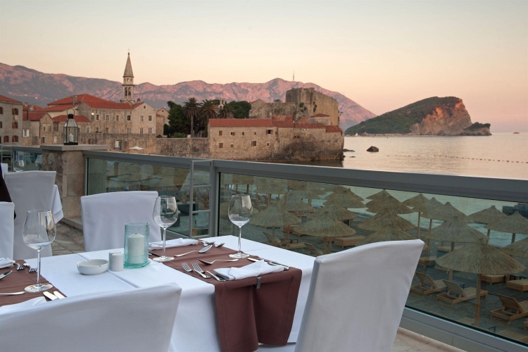 Avala Resort & Villas photo 30