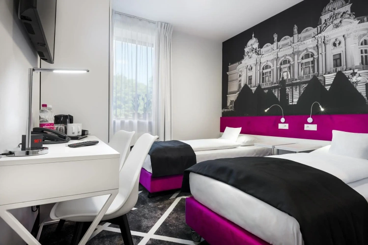 Premium Twin room