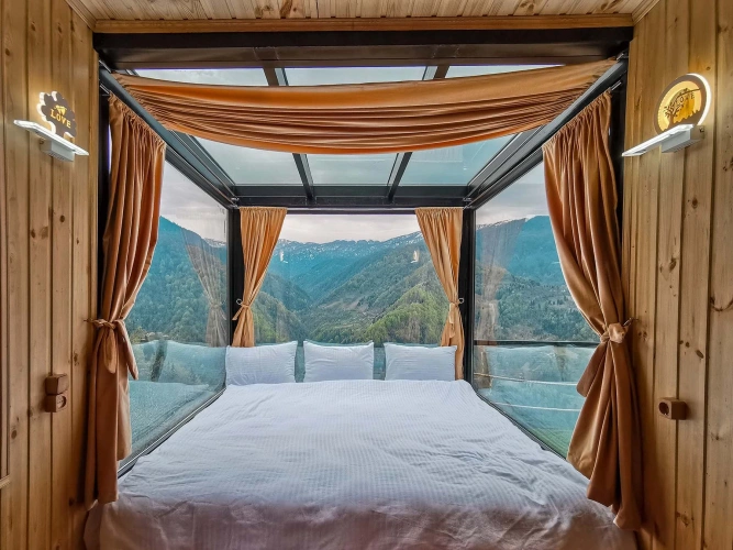 Quintuple Cottage with balcony and with view
