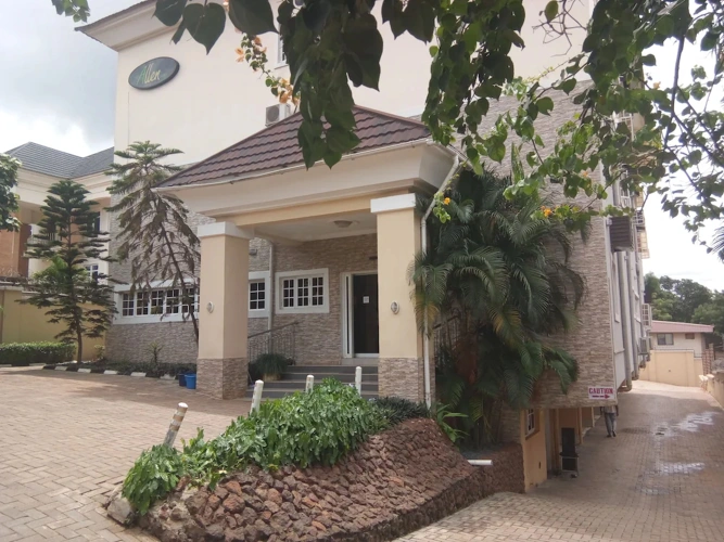 Allen Suites Hotel