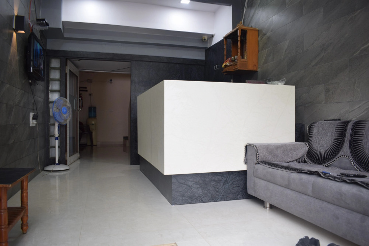 Vasundhra Hotel