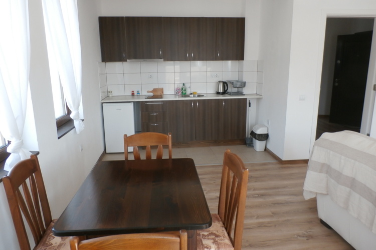 2 Bedrooms Apartment with balcony and with view