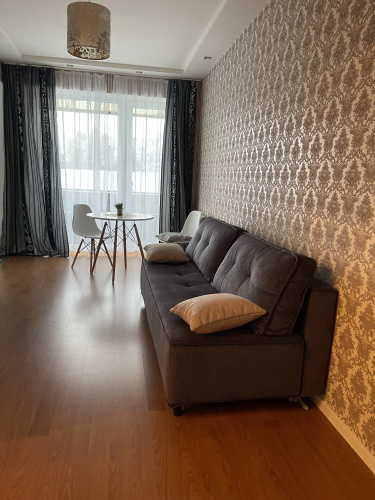 Na Ul. Krestyyanskaya 24 Flat